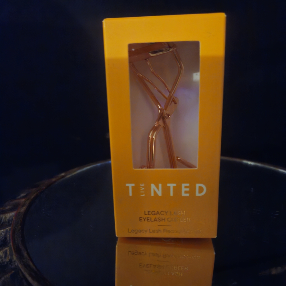 Legacy Lash Curler in Vibrant Orange Packaging